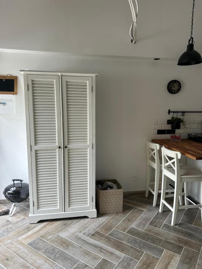 Charmant Studio Dans Villa - Jardin Privatif . La Seyne-sur-Mer Zewnętrze zdjęcie